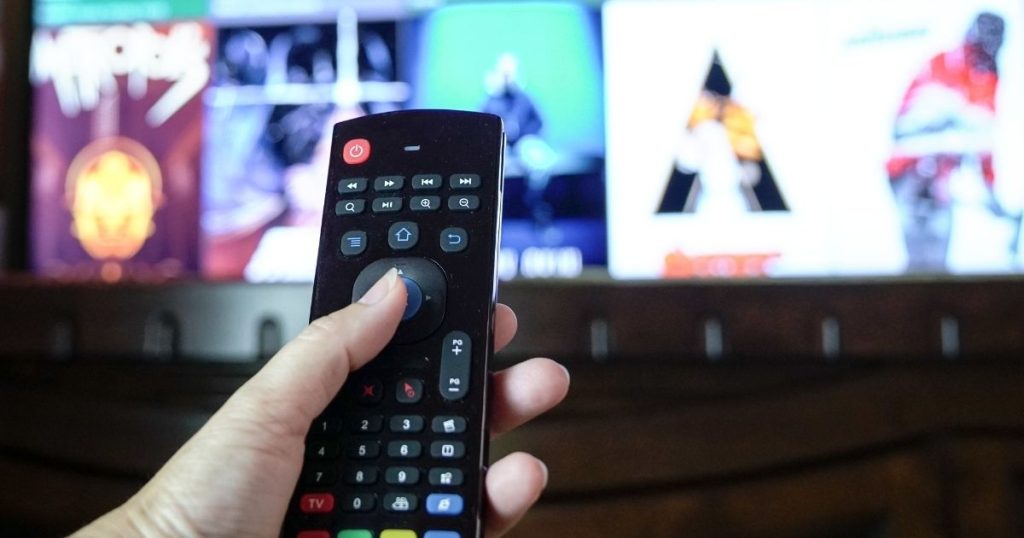 Learn how to save electricity with your TV