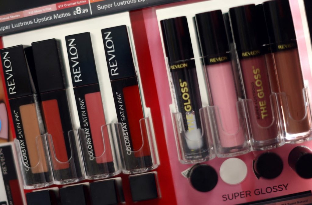 Revlon bankruptcy protection  Economie