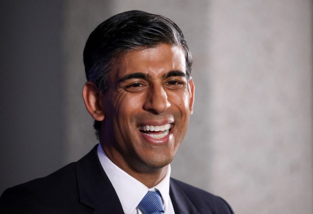 Rishi Sunak is leading in the first round of the race for UK Prime Minister  the world