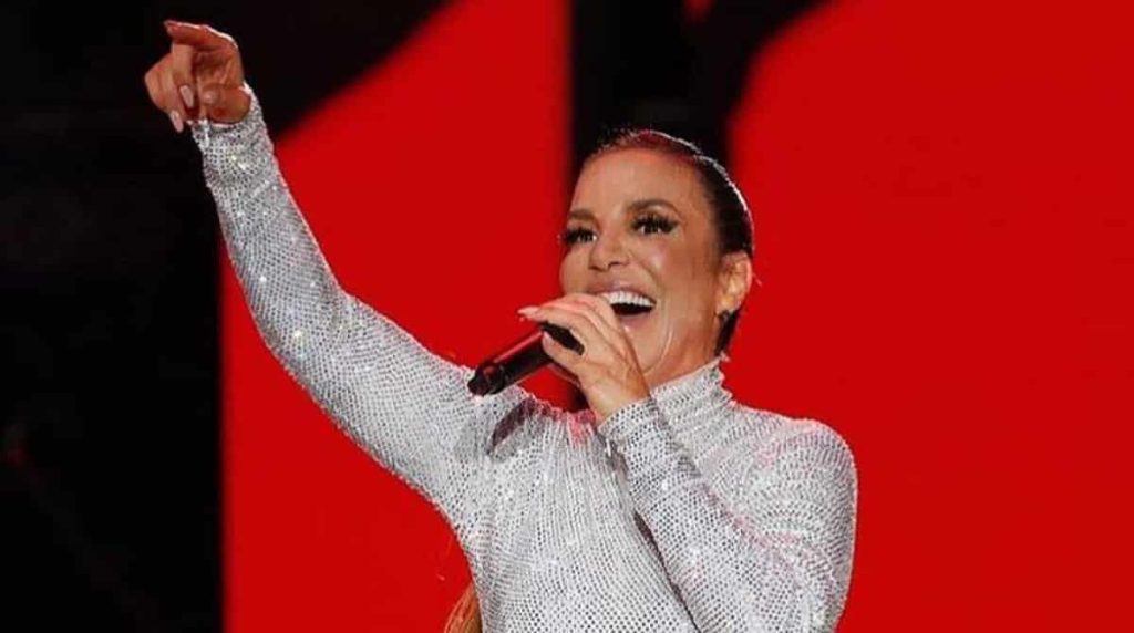 Ivete Sangalo stands in a US children's store: "Pregnant?"