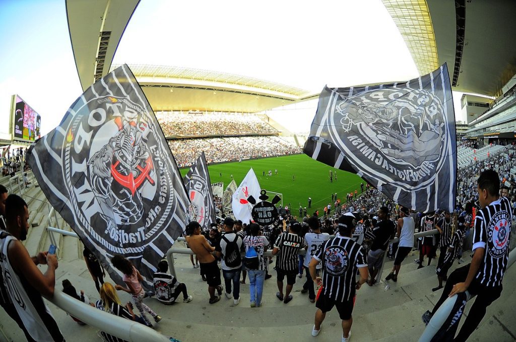 Justice authorizes banner insertion in stadiums in Sao Paulo after 26 years |  football