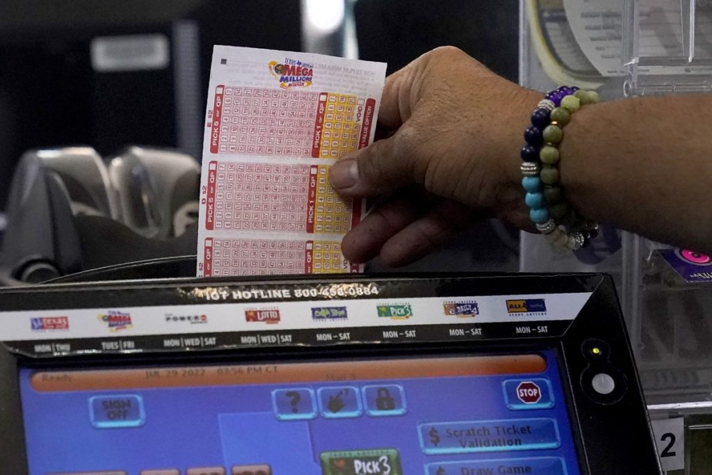 Ticket bought in Chicago wins 1.33 billion mega million dollars |  Globalism