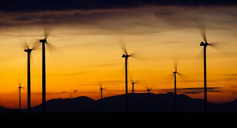 Brazil's northeastern region has strong potential for wind energy production, and during the region's high annual wind season, the sector set a record for instant generation, according to data collected by the National Statistics Office.