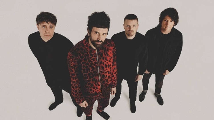 In a new phase, Kasabian tops the UK Albums Chart