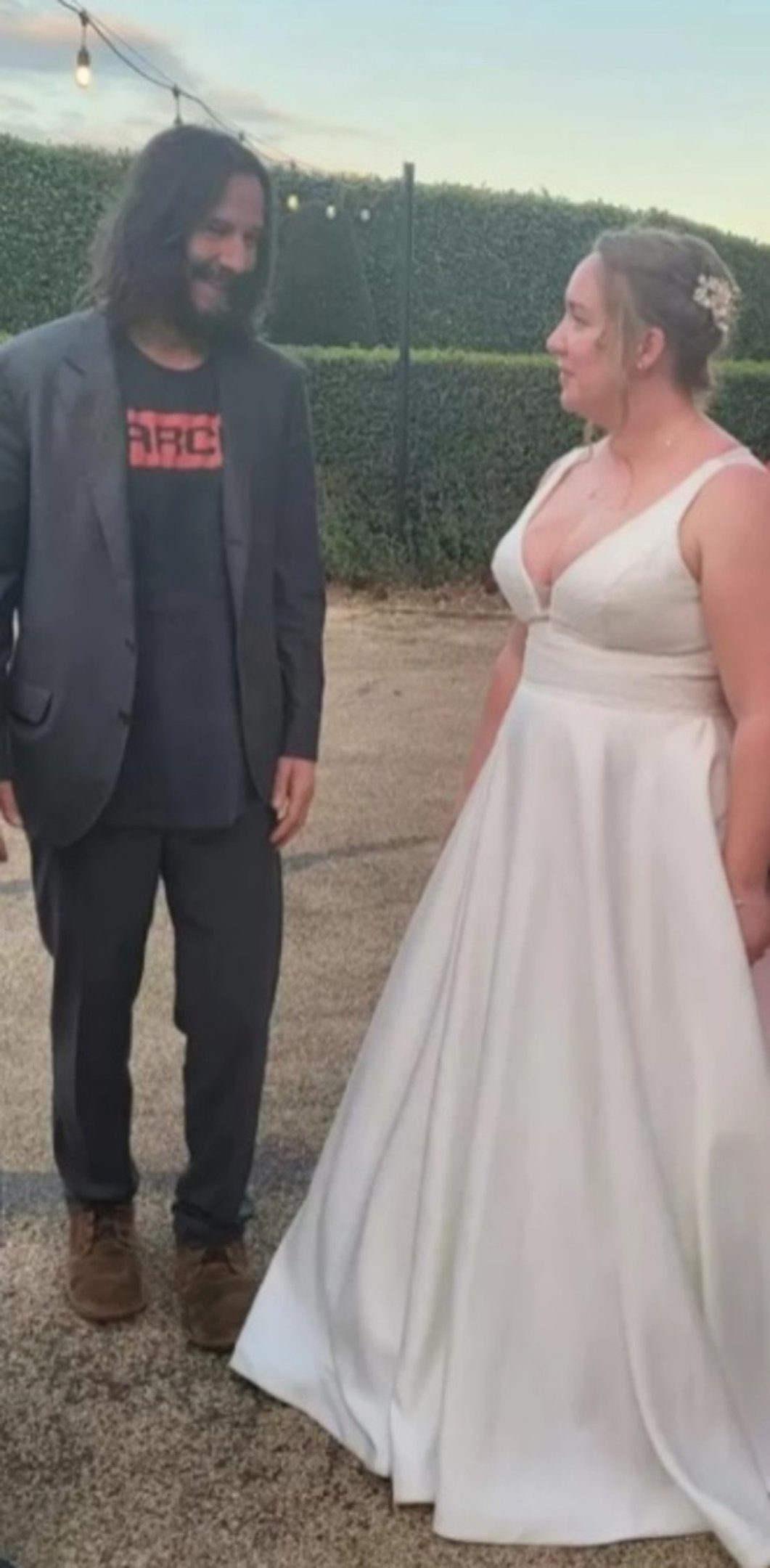 Keanu Reeves and Nicki during their wedding