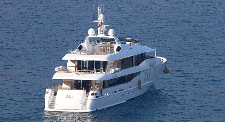 40-meter luxury yacht sinks off the coast of Italy;  Watch the video - news