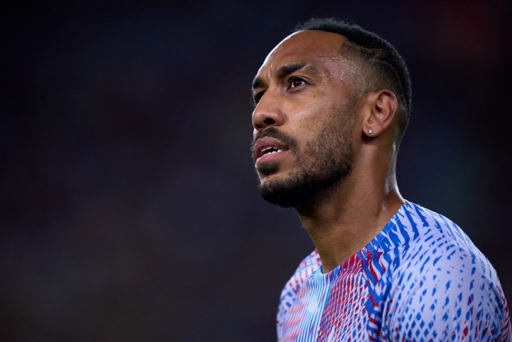 Aubameyang fractured his jaw after the assault and could see Barcelona's exit halted, reports |  Spanish football