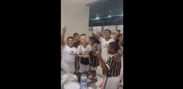 The flu breaks up with the little school after the video where the boys sing Fla