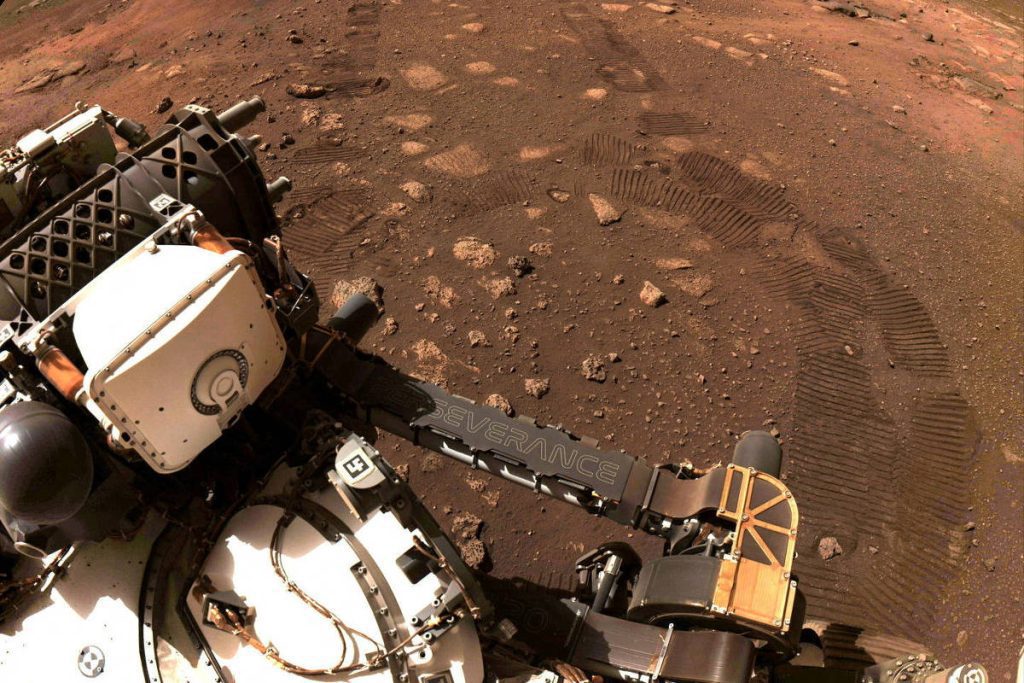 The probe reveals amazing geology in the crater of Mars – 26/8/2022 – Science