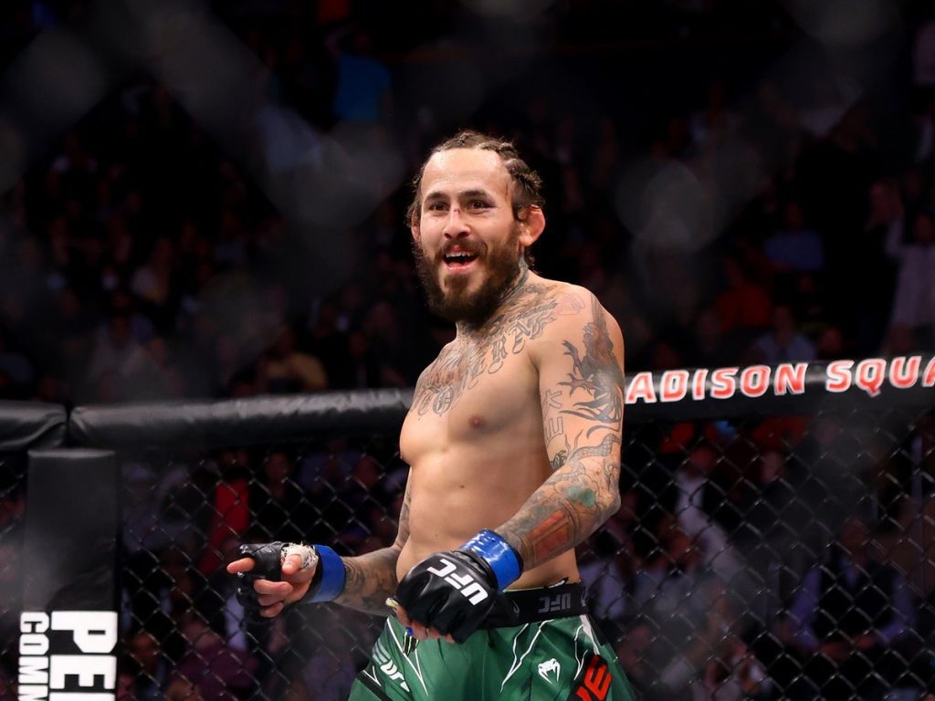 When does UFC Fight Night: Dominic Cruz vs. Marlon Vera kick off this weekend in the UK and US?