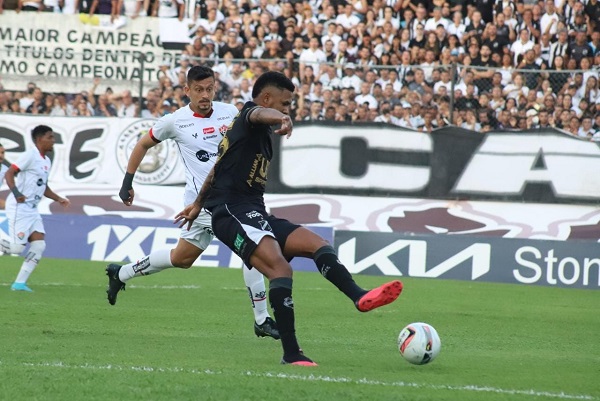 ABC and Vitória tied 0-0 in the first half - 10/09/2022 - News