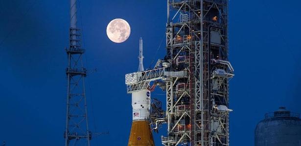 NASA postpones Artemis mission to the moon again due to Hurricane Ian