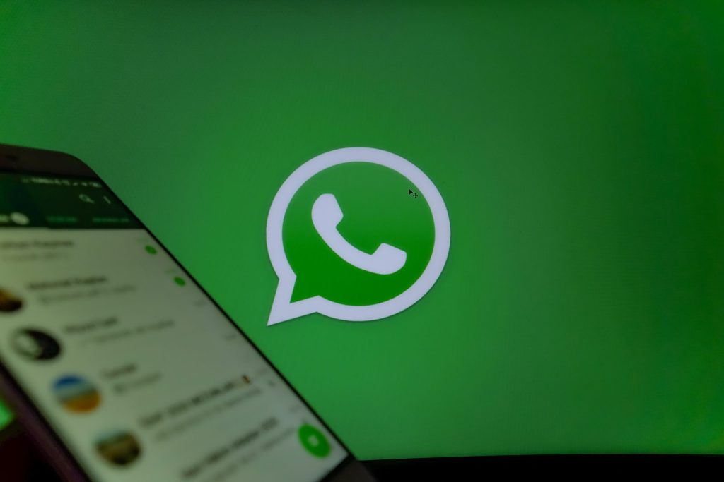 Online?  no more!  Use the new WhatsApp trick to ``hide'