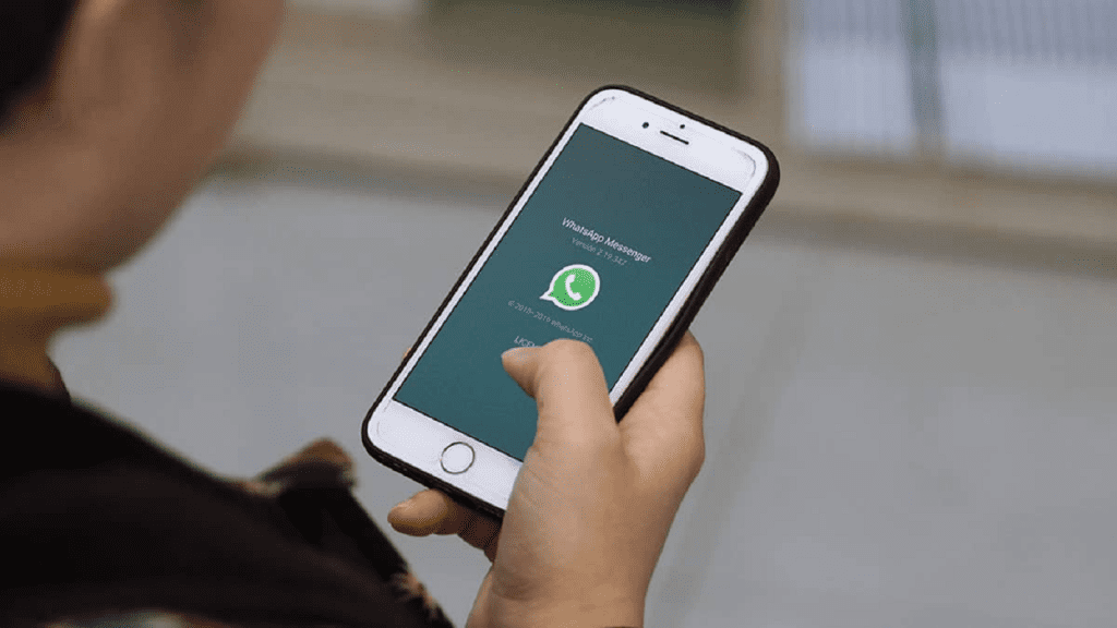 WhatsApp allows users to be invisible in the app
