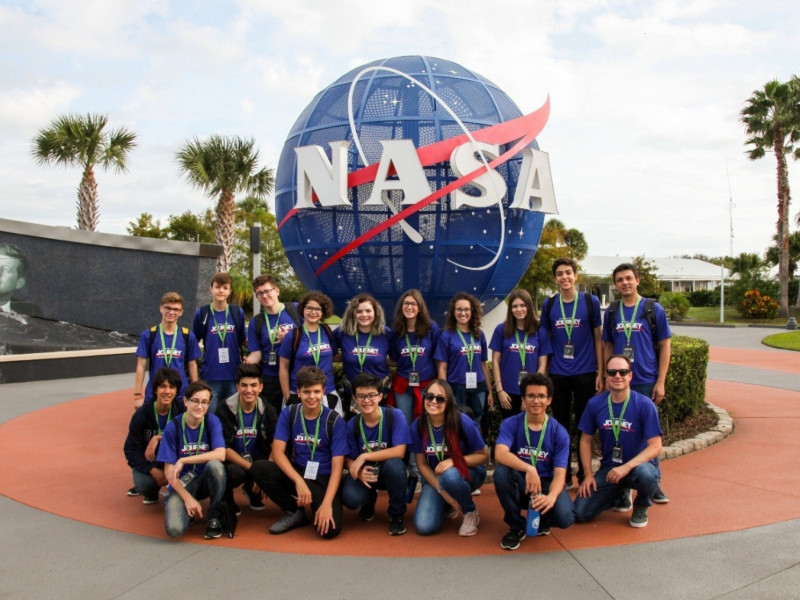 High school students will learn science and technology at NASA