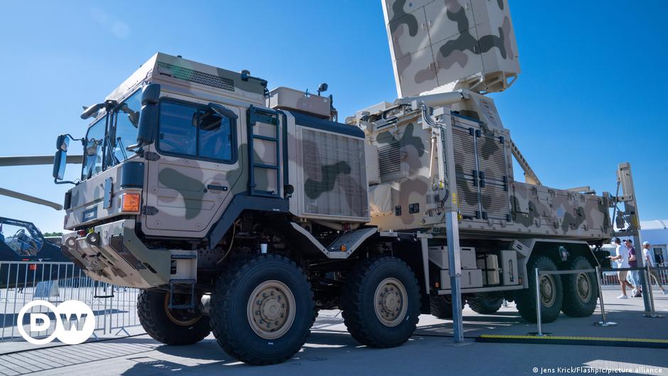 Germany hands over to Ukraine a modern anti-aircraft system – DW – 10/12/2022