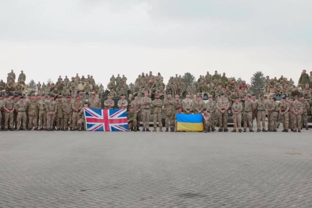 More than 10,000 Ukrainians have completed military training in England - Land Forces