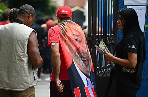 Overseas voting: Lula wins in 29 countries,