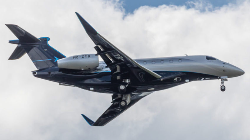 UK and Embraer 89 million pounds deal