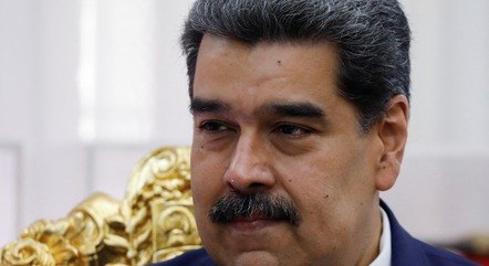 Venezuelan journalists denounce the closure of 46 radio stations - Notícias