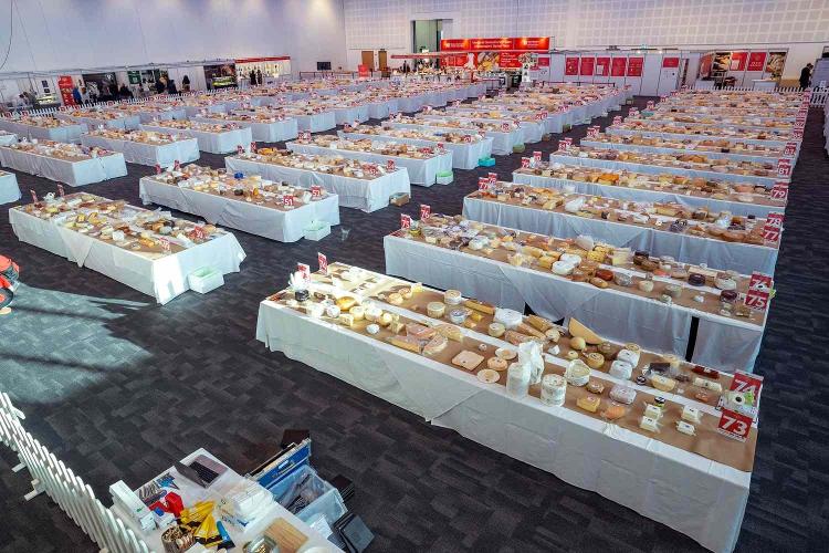 The judges tasted and evaluated more than 4,400 cheeses to reach the winner of the International Cheese Award - Disclosure - Disclosure