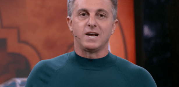 Huck criticizes the attacks on Gilberto Gil and Neymar
