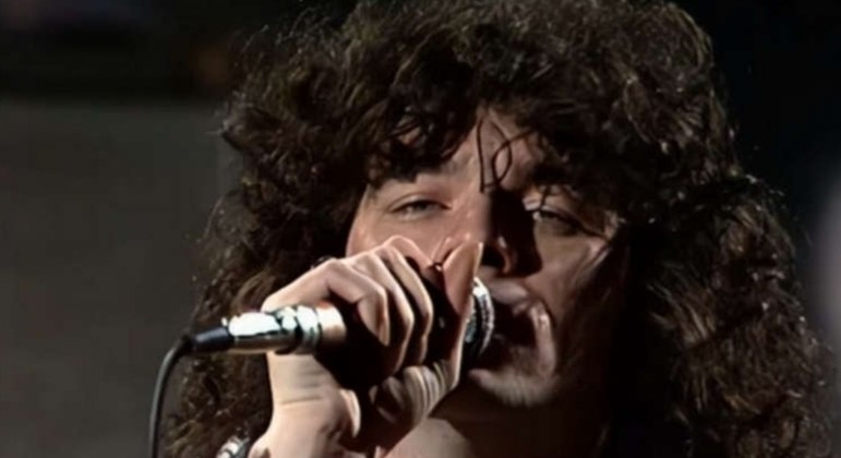 Original lead singer Dan McCafferty dies, aged 76