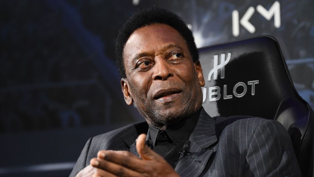 Pelé is hospitalized and undergoing tests in São Paulo;  Chemotherapy is not responding and the situation is worrying