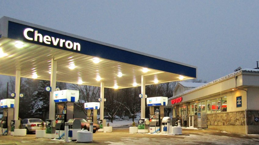 Posto de gasolina da Chevron em Farmington, no Estado de Utah (EUA)