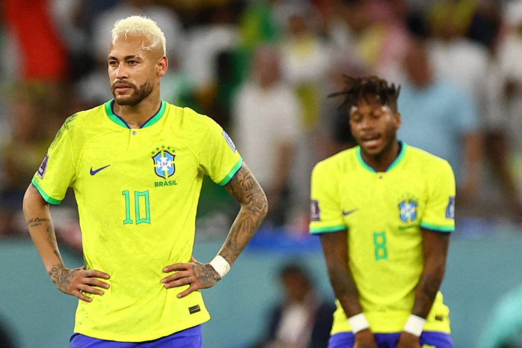 10/12/2022 – Neymar asked after the Croatia goal – “Why are you going up?”