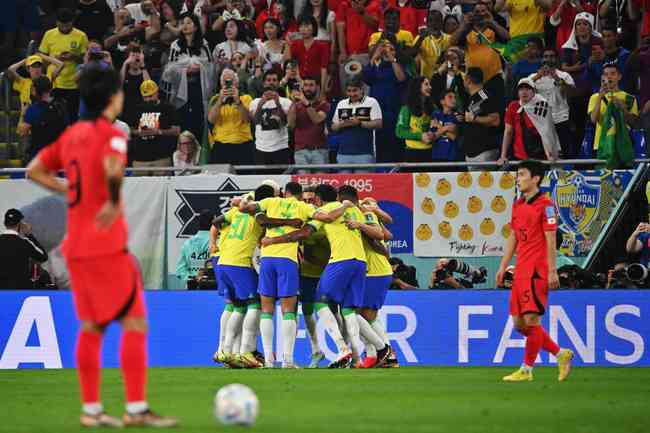 Pictures of the duel between Brazil and South Korea, for the round of 16 of the World Cup in Qatar, in Est