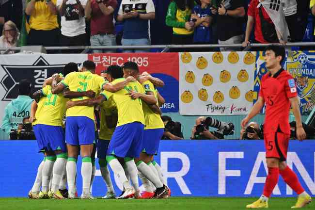 Pictures of the duel between Brazil and South Korea, for the round of 16 of the World Cup in Qatar, in Est