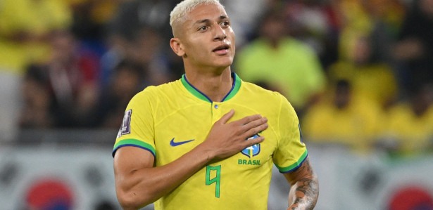 STAR WORLD CUP STRIKER RICHARLISON RESPONSES TO NORDESTE COPA POST AND REVEALS Pagan FOR EX-SANTA CRUZ